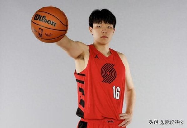 天织股票配资 杨瀚森回国备战男篮亚洲杯引热议 球迷吐槽：现阶段即战力存疑